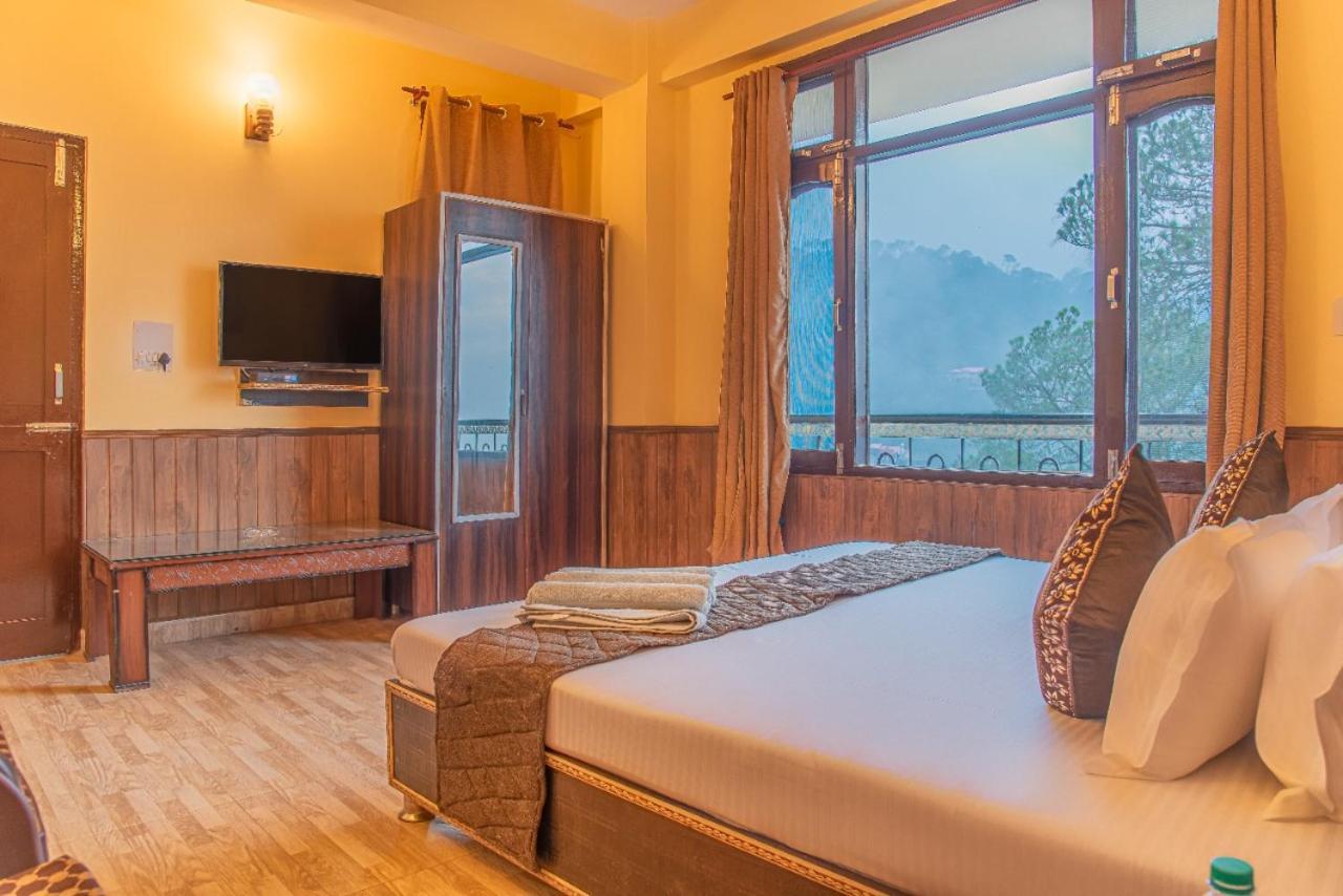 Pine Villa Kasauli Esterno foto