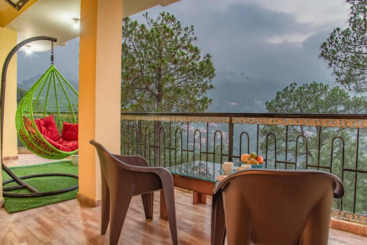 Pine Villa Kasauli Esterno foto